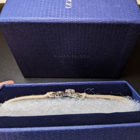 Swarovski Sterling Silver Infinity Bracelet - Picture 4 of 5